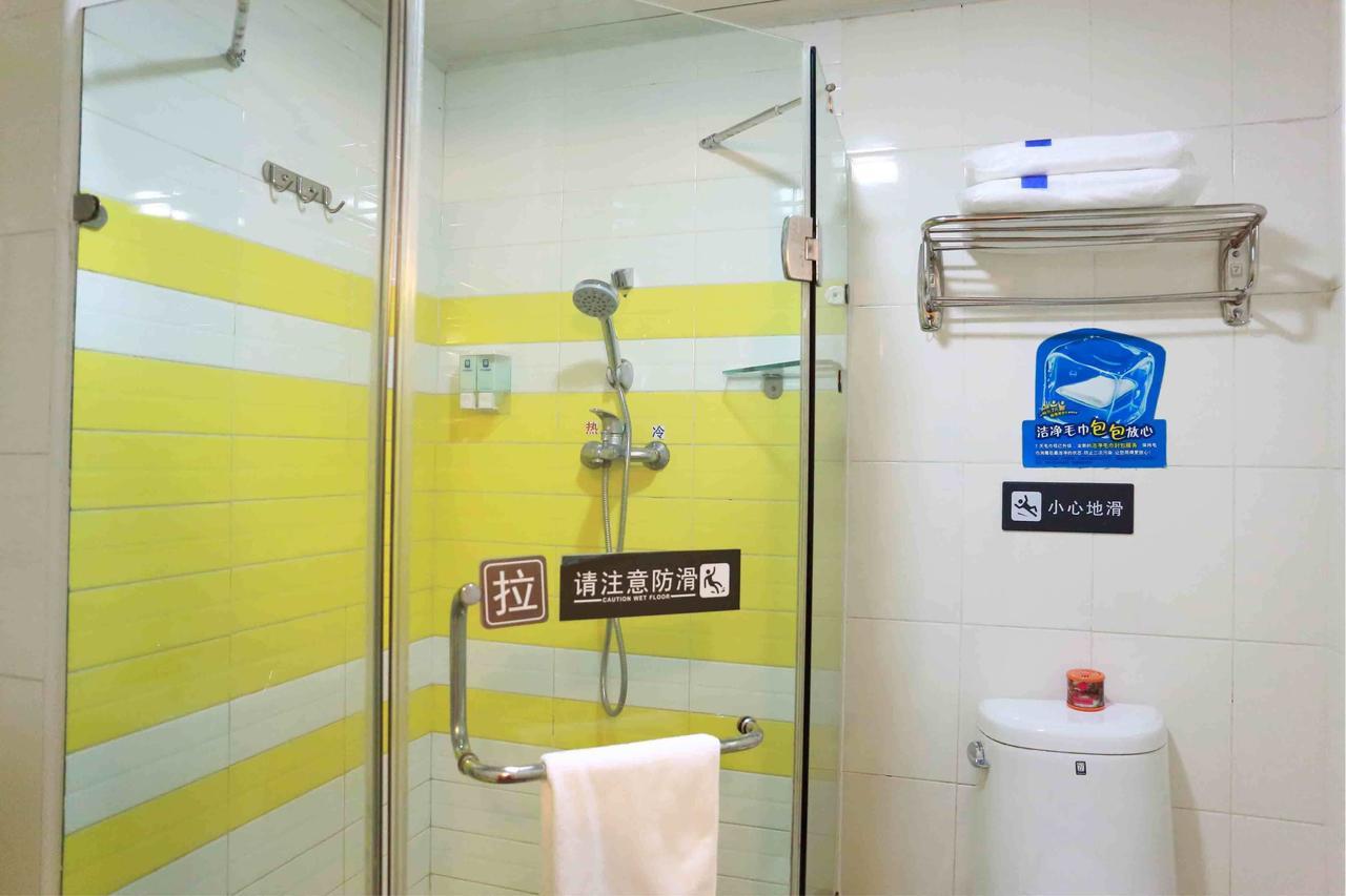 7Days Inn Shantou Coach Terminal Huang He Road Room photo